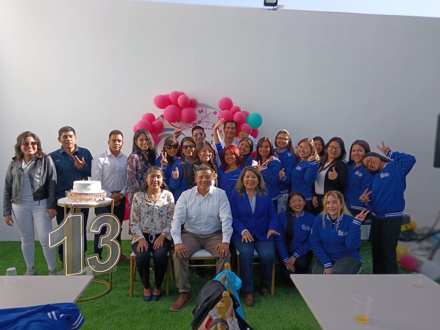 Solución Familia cumple 13 años al cuidado de la salud mental