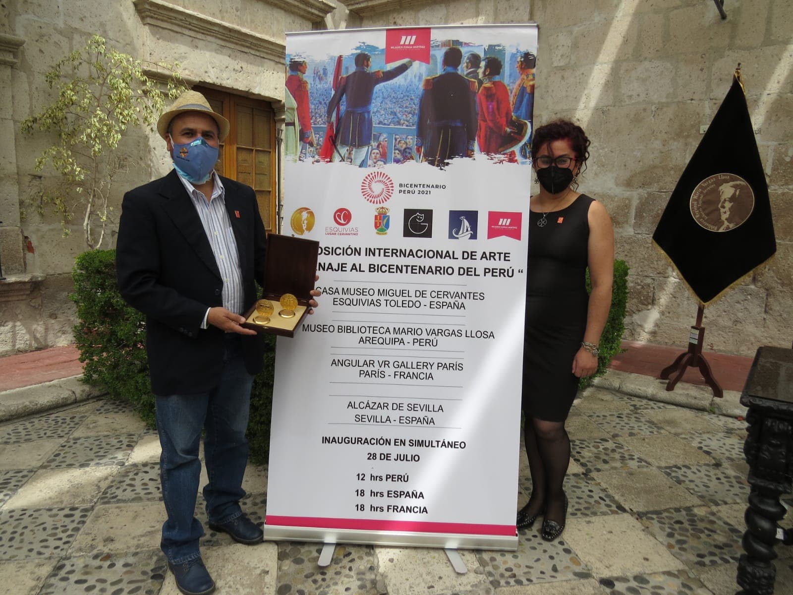 Artistas peruanos participan de exposición internacional de arte