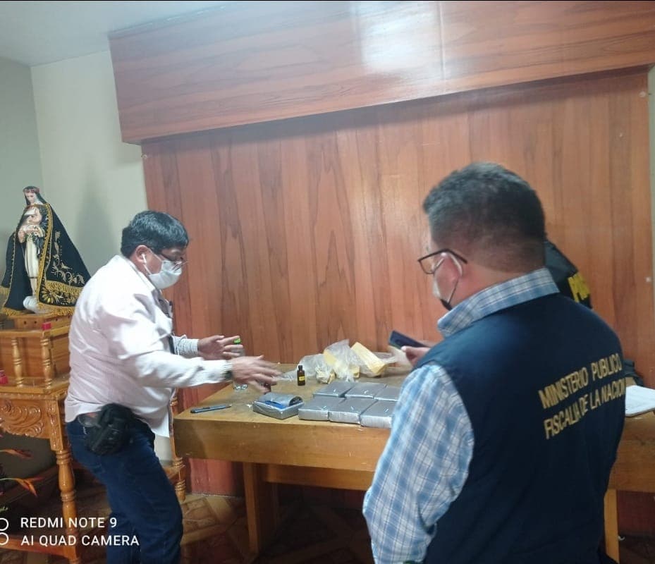 Dictan prisión preventiva para pasajero con 9 kilos de droga