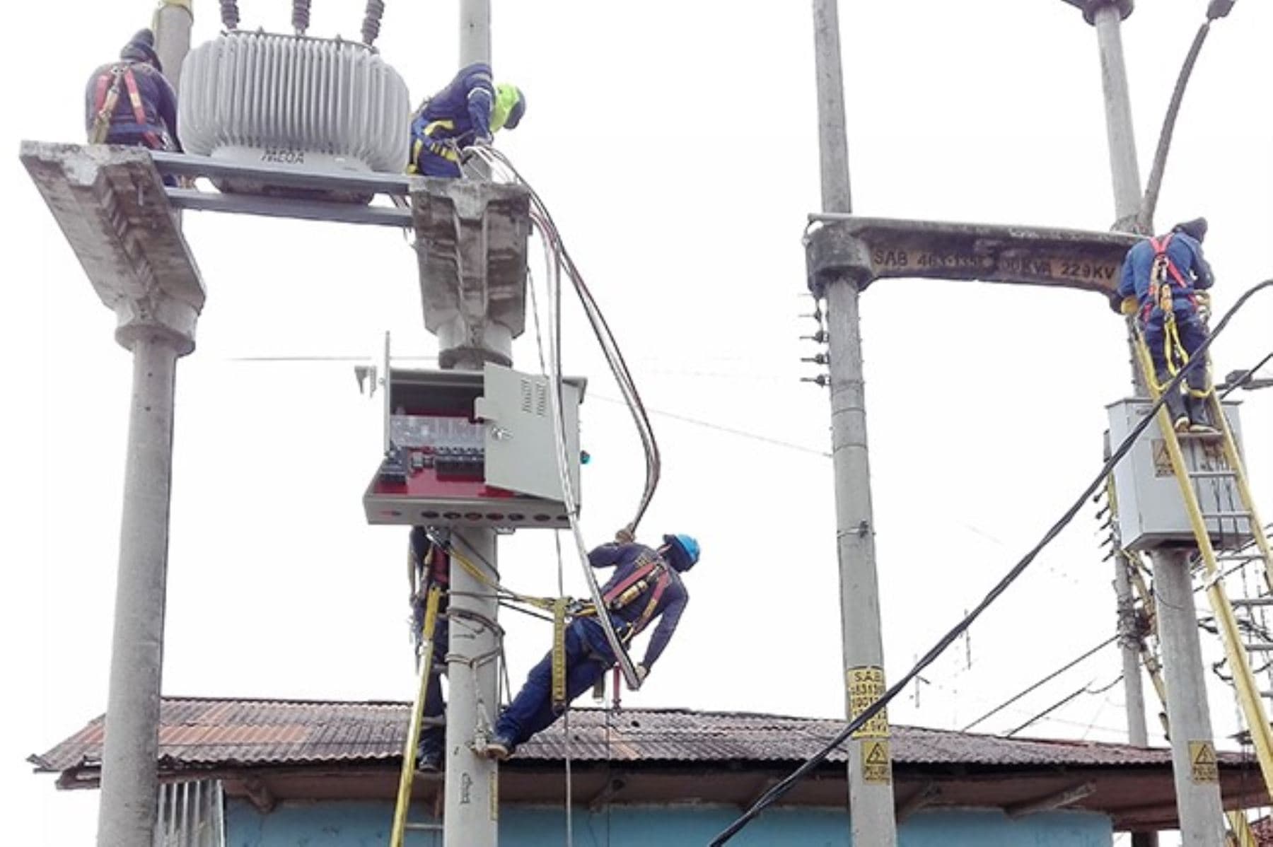Publican ley que exonera del IGV a empresas de energía eléctrica
