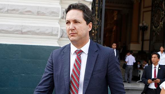 Aprueban acusación contra Daniel Salaverry