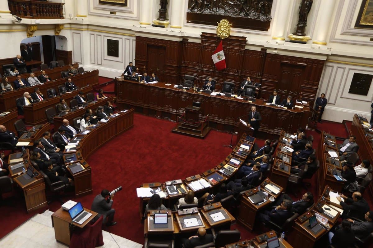 Congresistas se someterán a descarte de vacunación