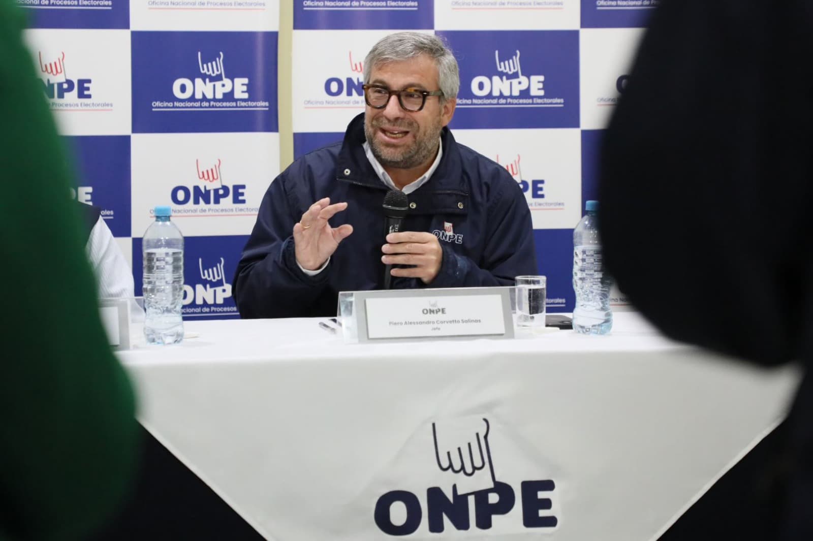 Piero Corvetto presentó recurso para seguir en la ONPE