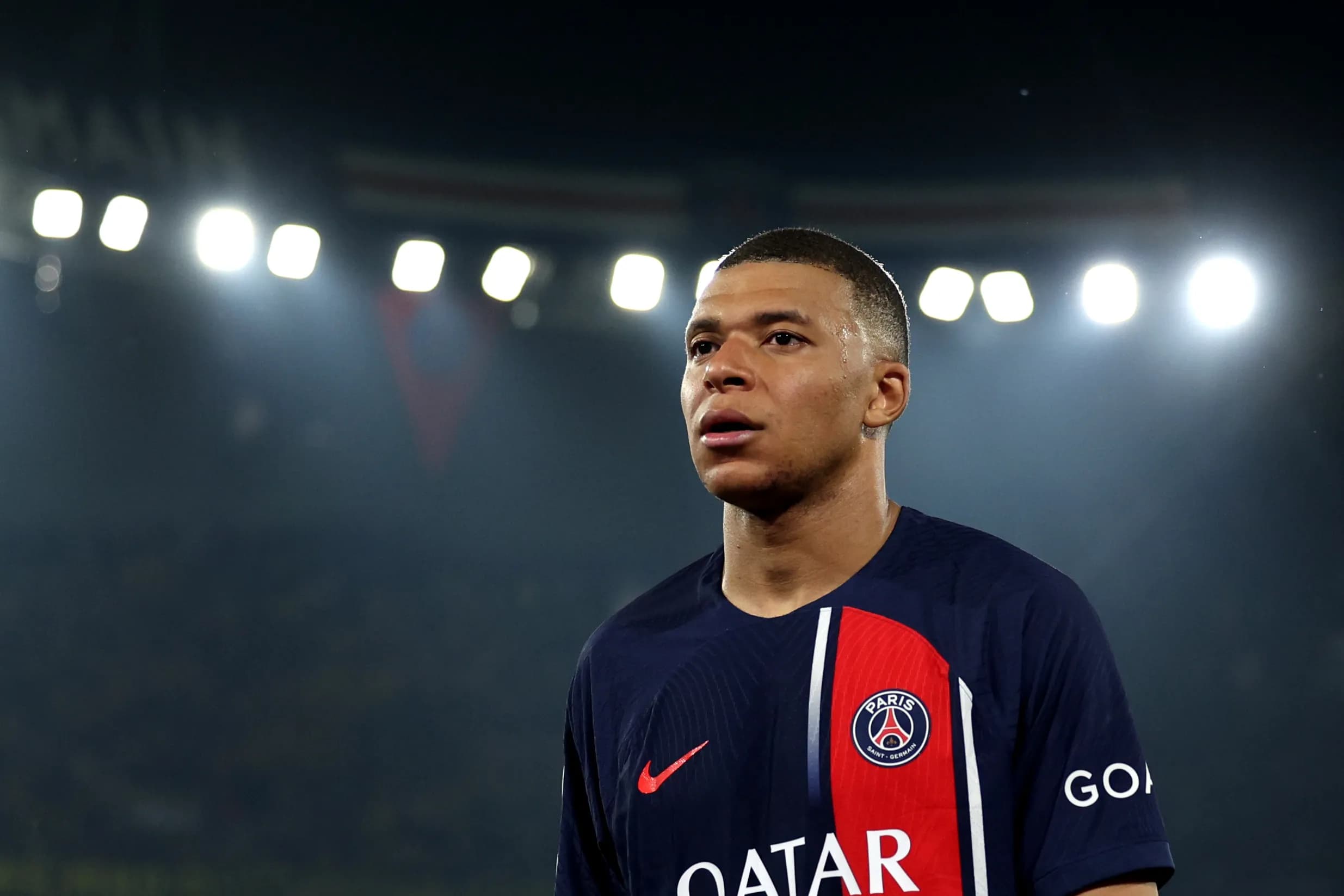 Mbappé anuncia su salida del PSG