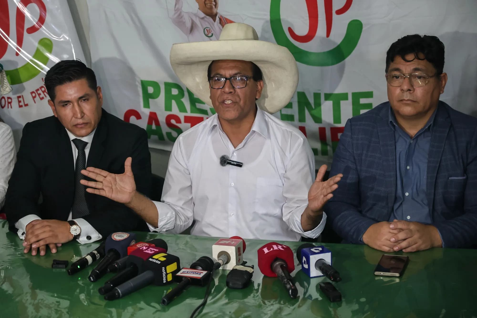 Roberto Sánchez anuncia denuncias contra la JNJ y el JNE por elecciones
