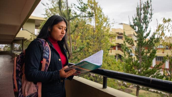 Pronabec ofrecerá 20 mil becas integrales en convocatoria 2026