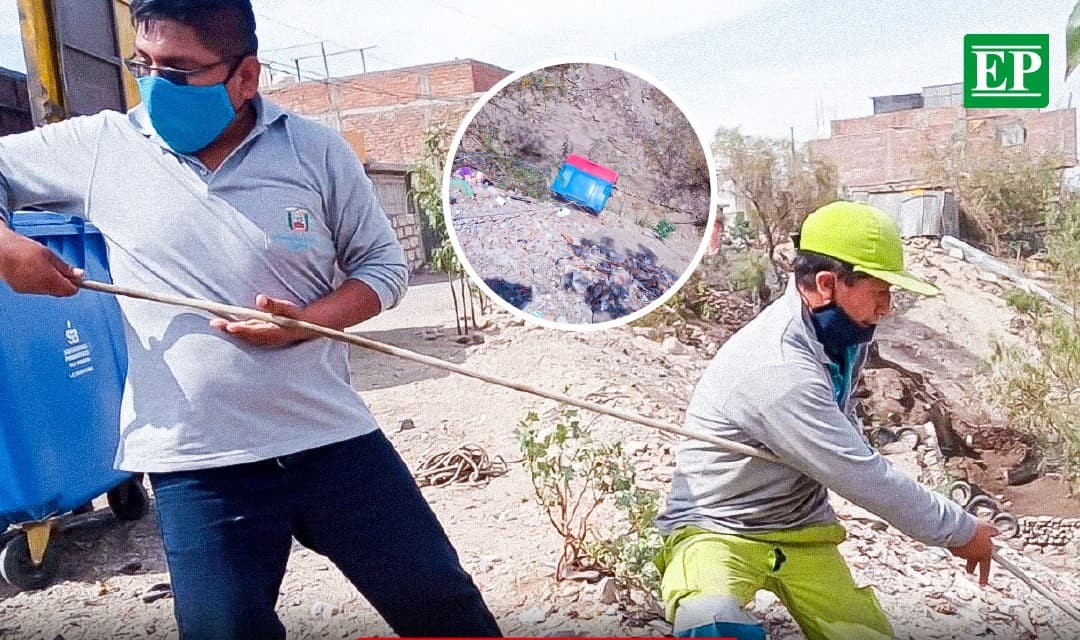 Arrojan contenedor de basura a torrentera