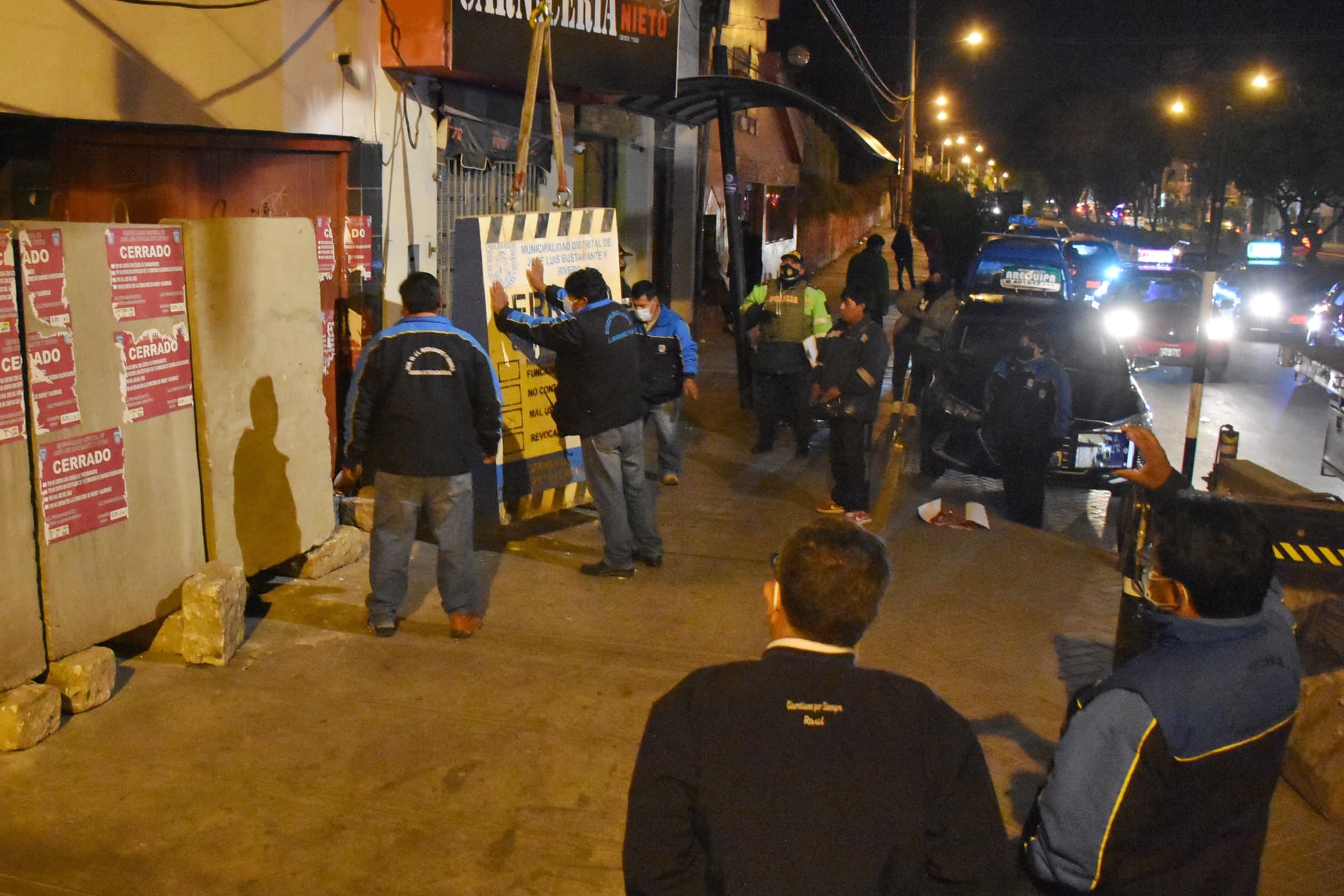 Intervienen 7 locales en la Dolores