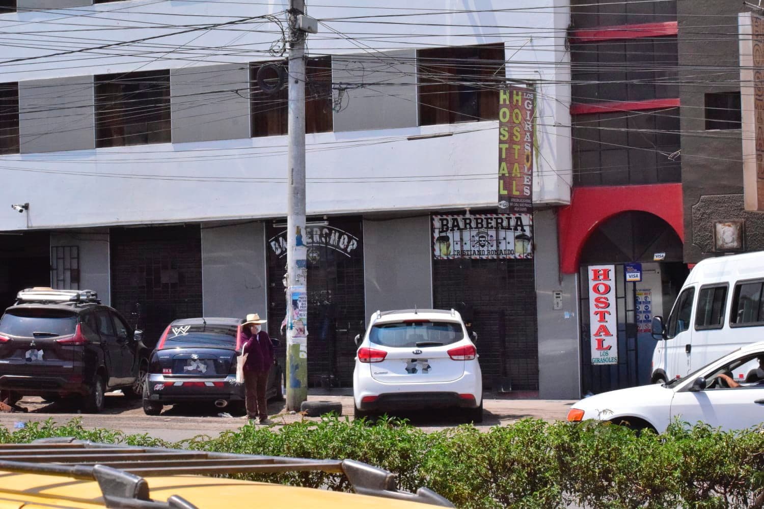 Familia de barbero baleado dice que autoridades no los apoyaron