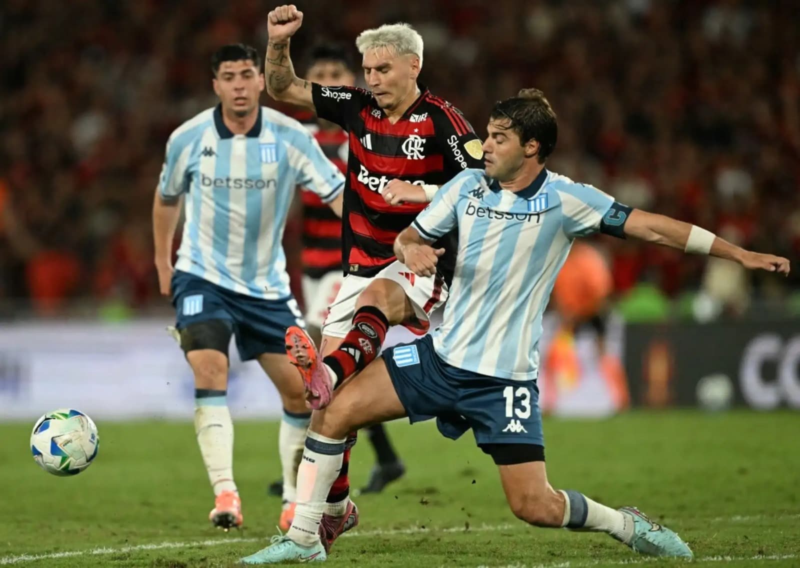 Racing y Flamengo definen al primer finalista de la Copa Libertadores