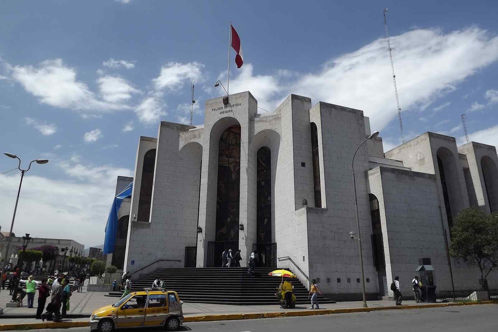 Arequipa: suspenden atención presencial en la Corte Superior de Justicia