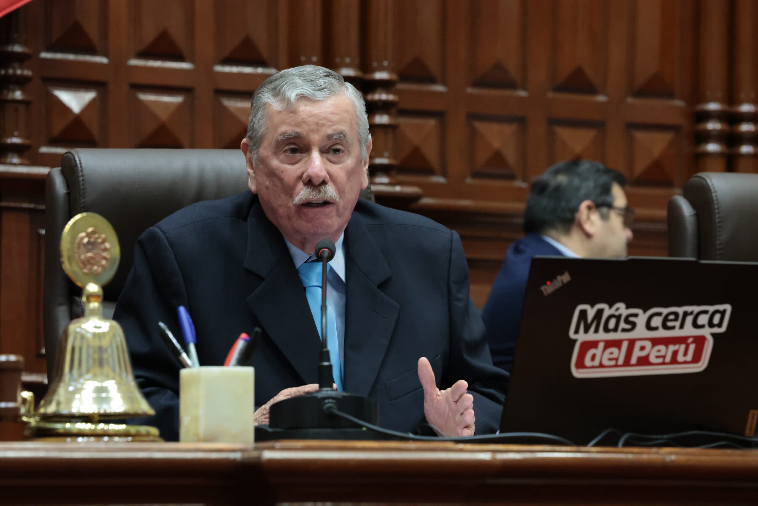 Piden eximir de responsabilidad penal a policías y militares en funciones