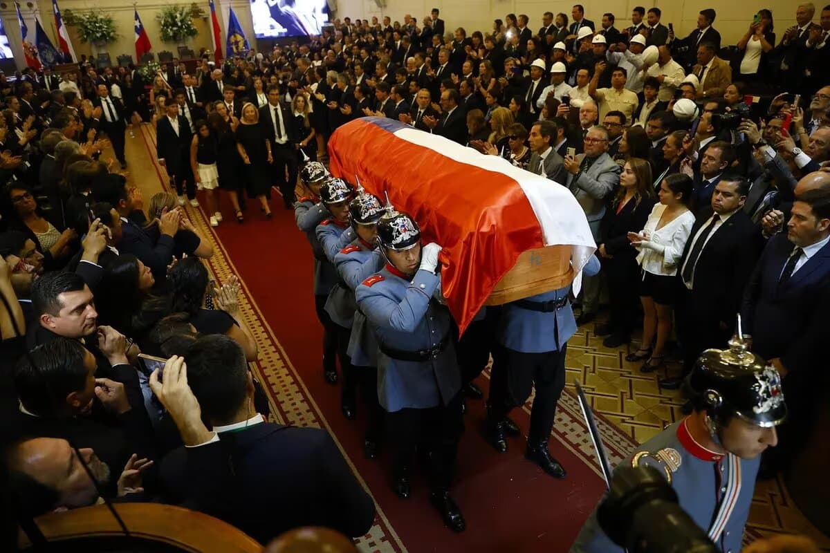 Chile dio un último y emotivo adiós al expresidente Piñera