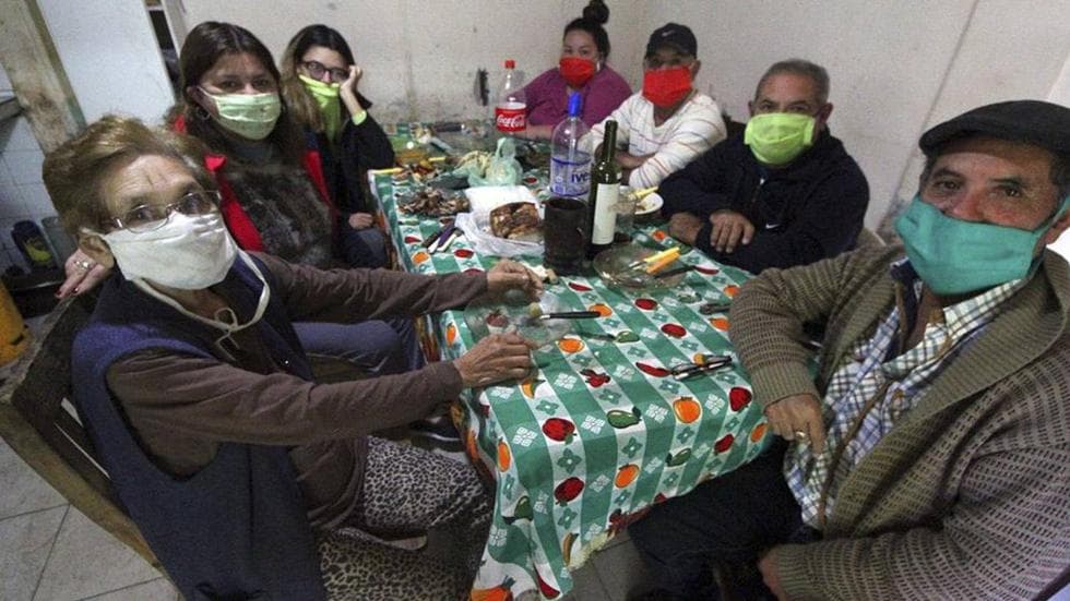 Están prohibidas las reuniones hasta el 31 de diciembre
