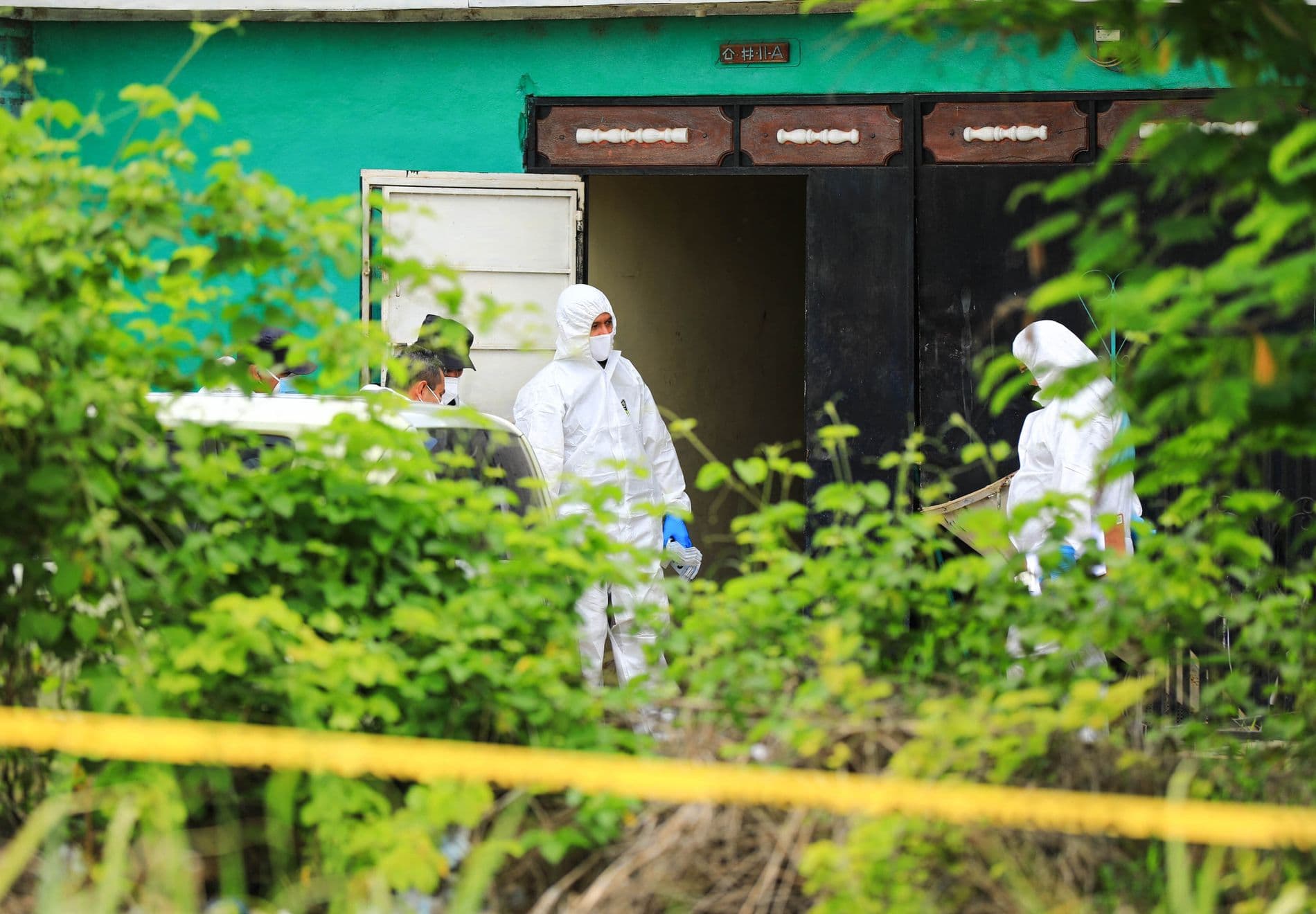 El Salvador: encuentran diez cadáveres en propiedad de expolicía