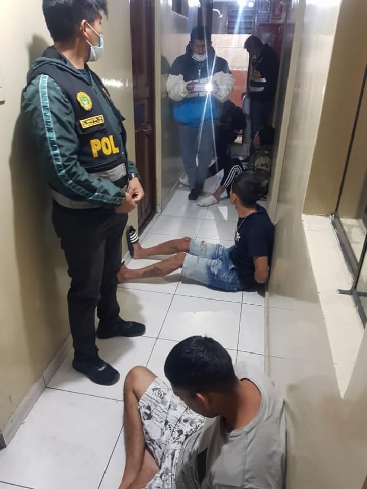 A balazos delincuentes robaron más de 75 mil soles