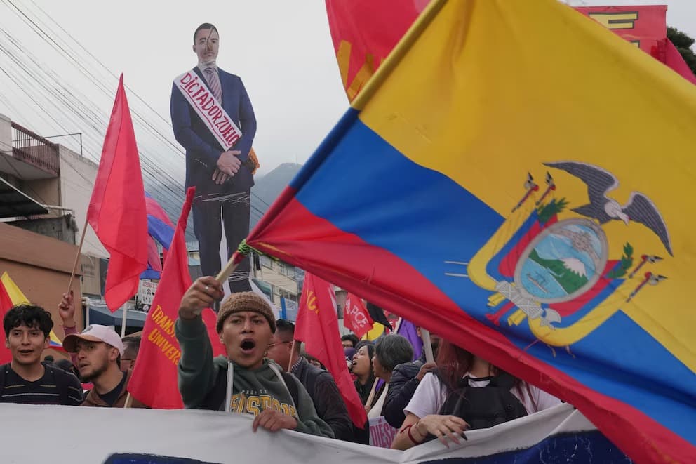 Dictan toque de queda nocturno en cinco provincias de Ecuador