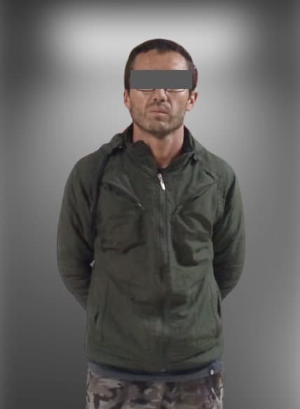 Detienen a 2 sujetos acusados de explotación sexual