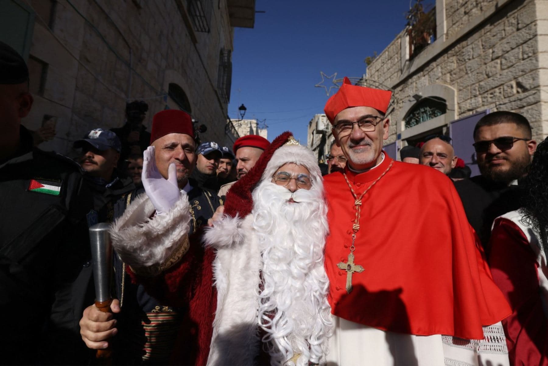 Belén celebra su primera Navidad festiva tras dos años de guerra