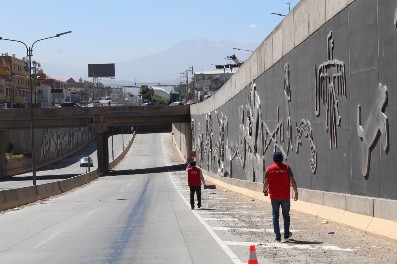 Contraloría halla perjuicio en colocación de murales en la Variante