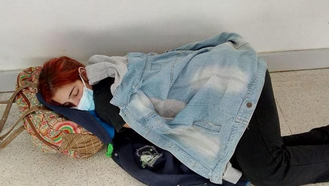 Argentina: joven muere por COVID-19 esperando ser atendida en hospital