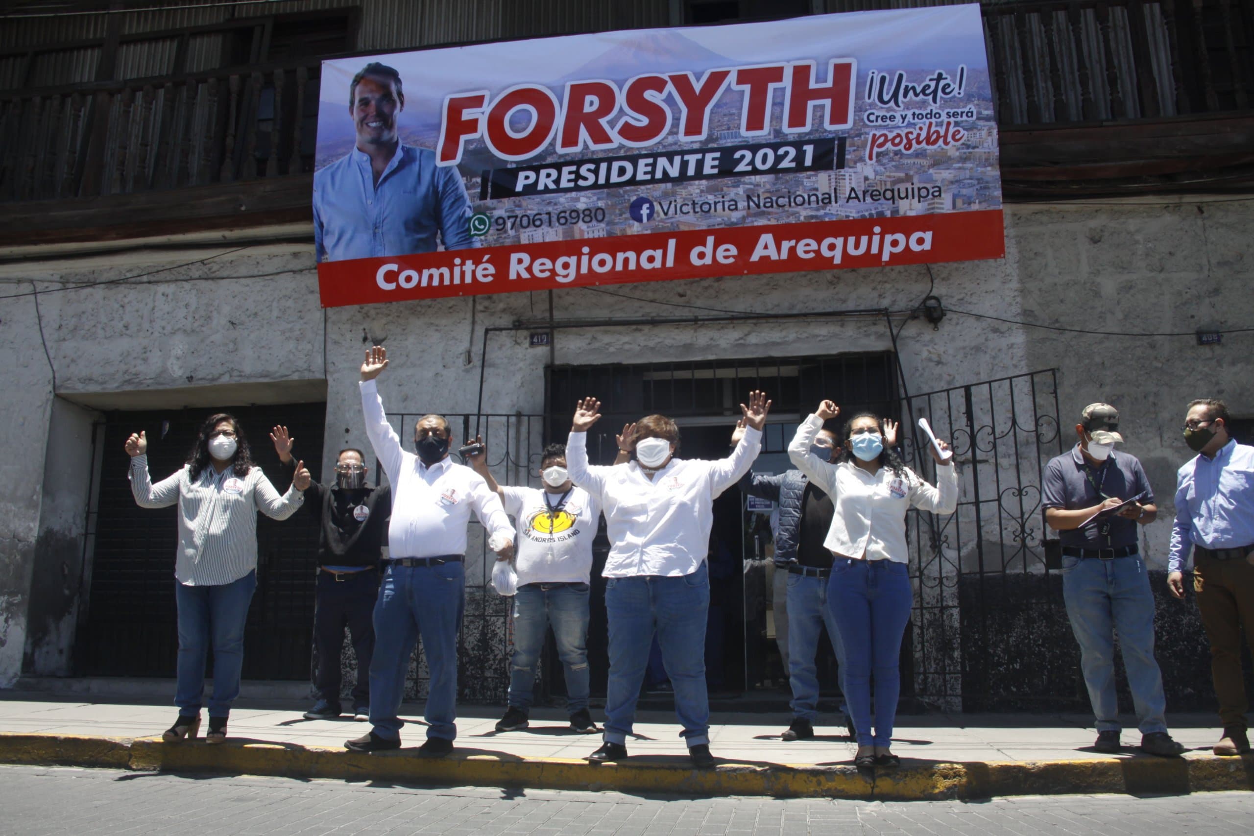 Presentan en Arequipa partido Victoria Nacional de Forsyth