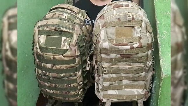 Internos del penal de Cusco confeccionan mochilas tácticas