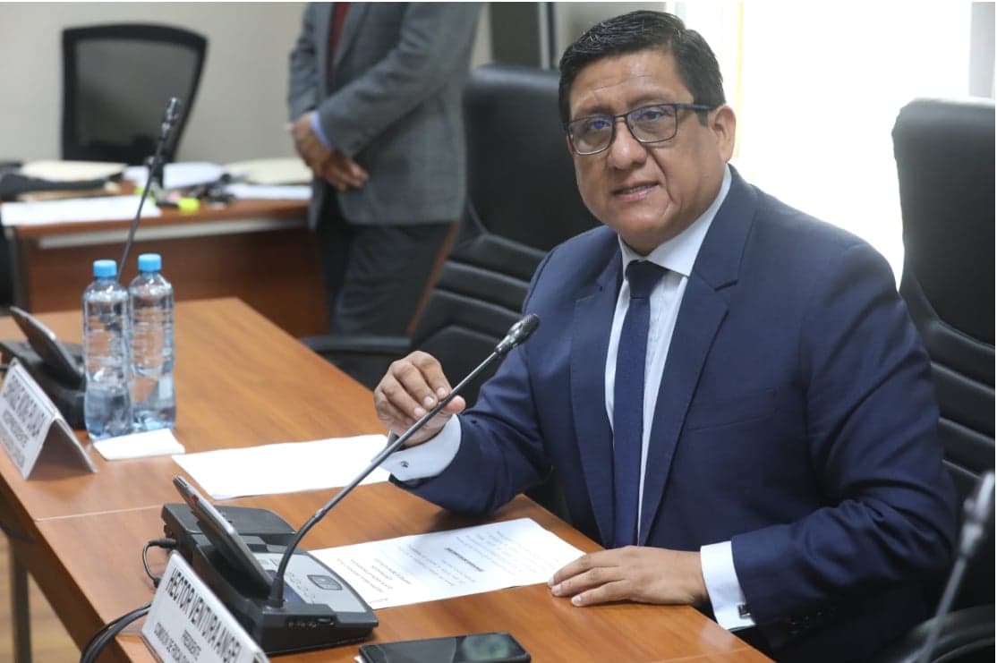 Duras críticas tras discurso