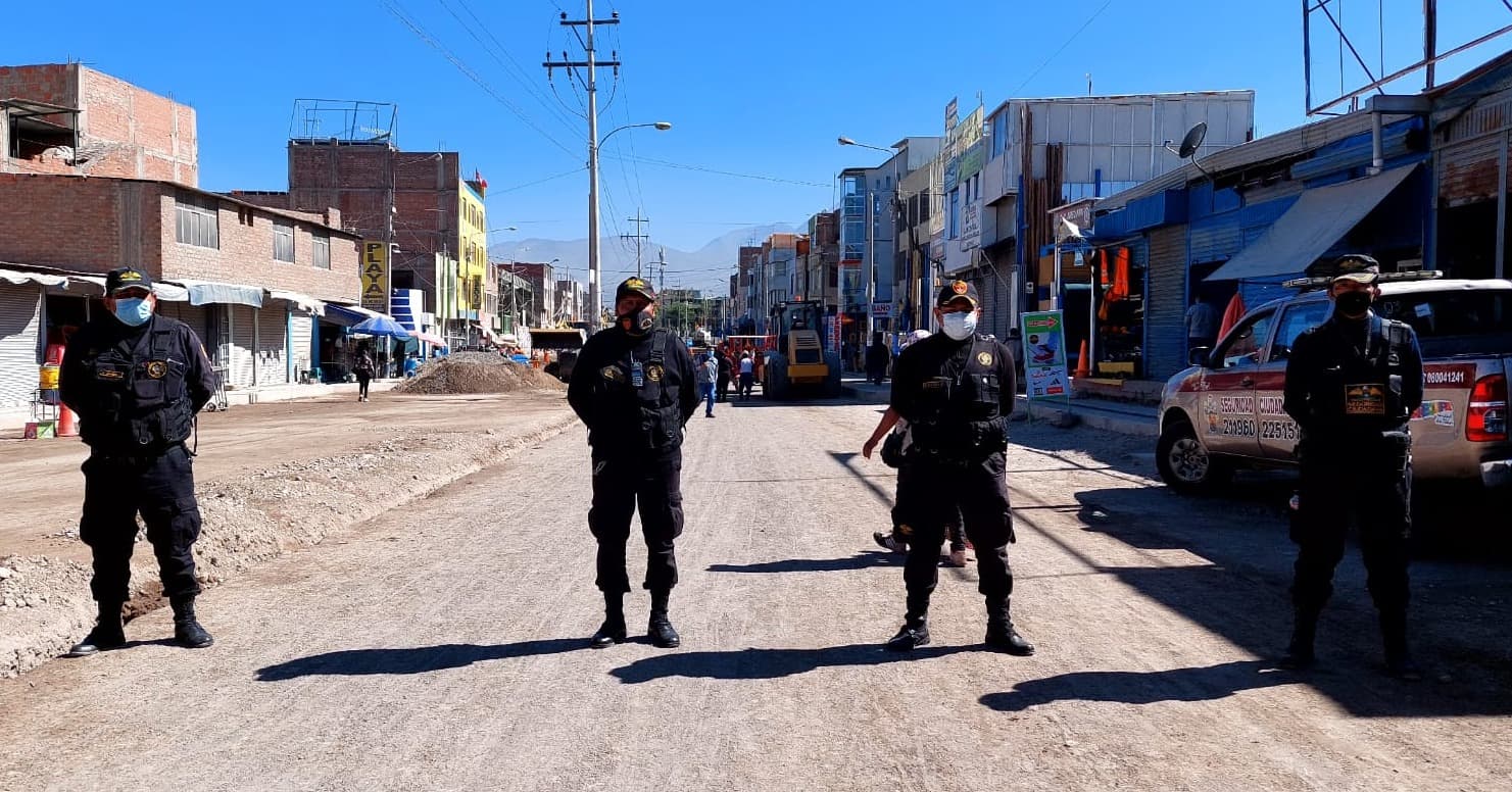 Quejas en el Avelino por obras y retrasos en vía Vidaurrazaga