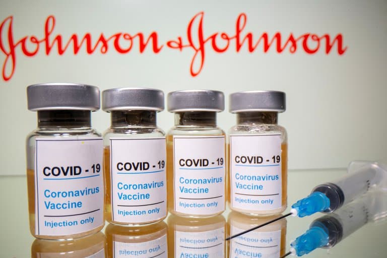 Suspenden vacunación con Johnson & Johnson