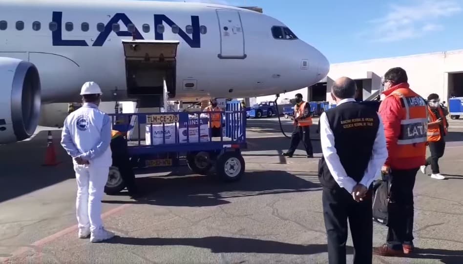 Arequipa: Llegan 1700 vacunas Pfizer para adultos mayores
