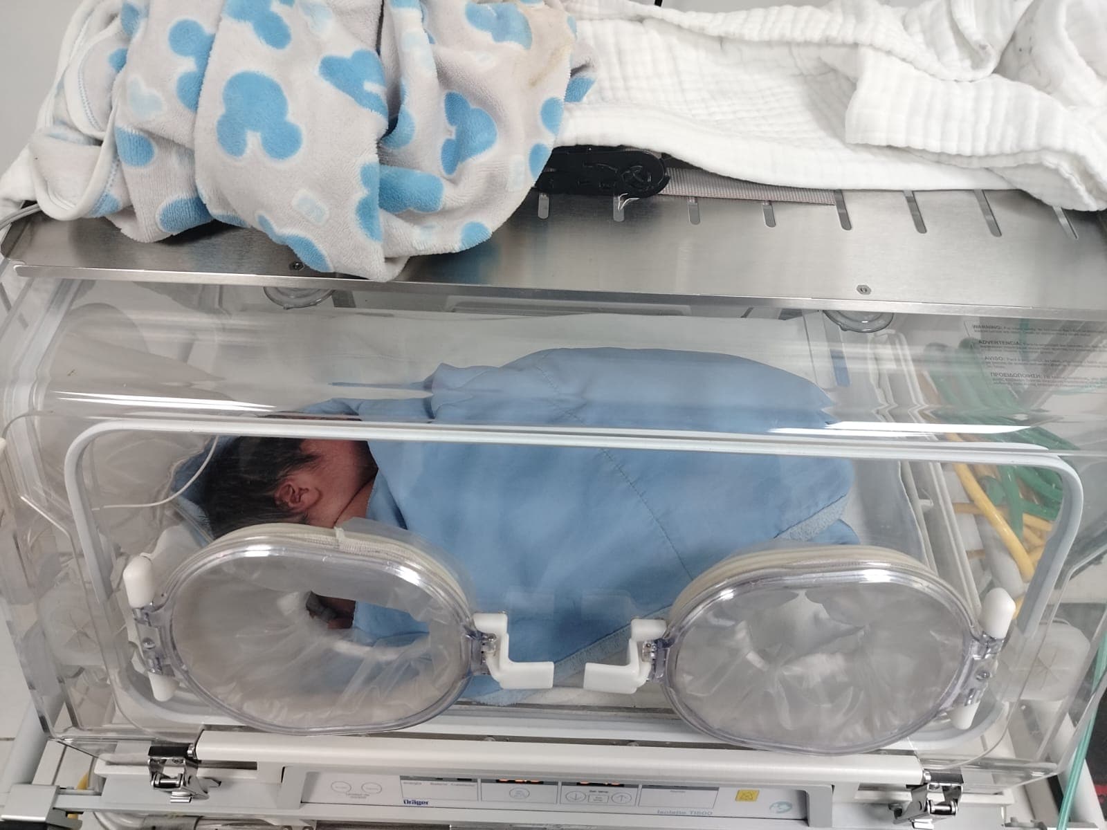 Abandonan a recién nacida en una calle de Socabaya