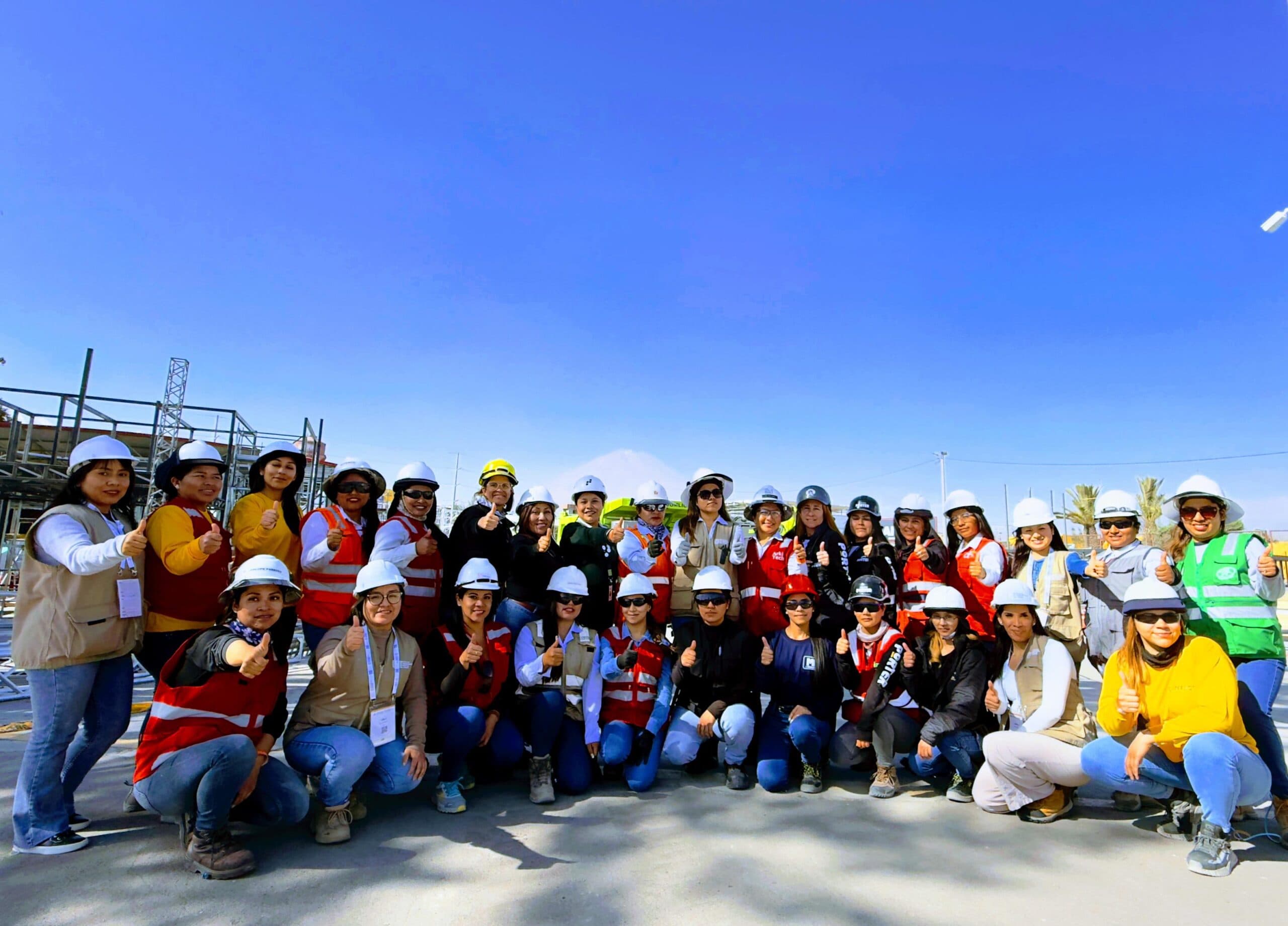 Más de 300 mujeres impulsan la organización de Perumin 37