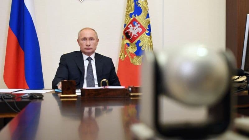 Putin anuncia registro de una segunda vacuna