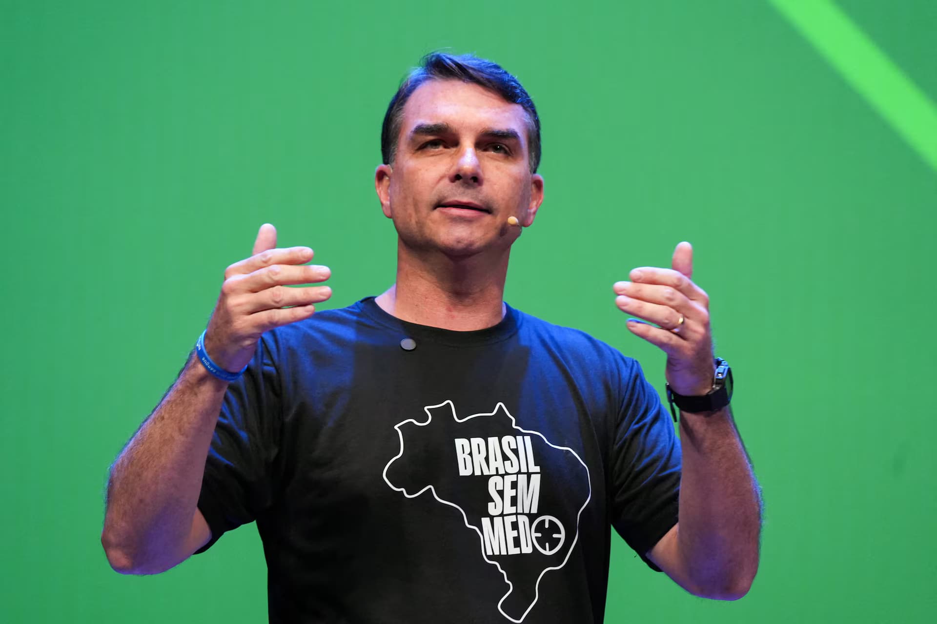 Flávio Bolsonaro es investigado por corrupción en Brasil