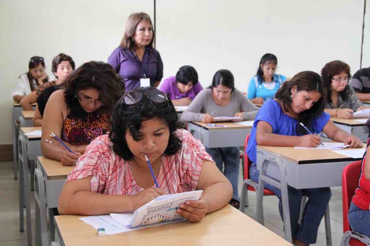 Más de 162 mil rendirán evaluación de ascenso docente