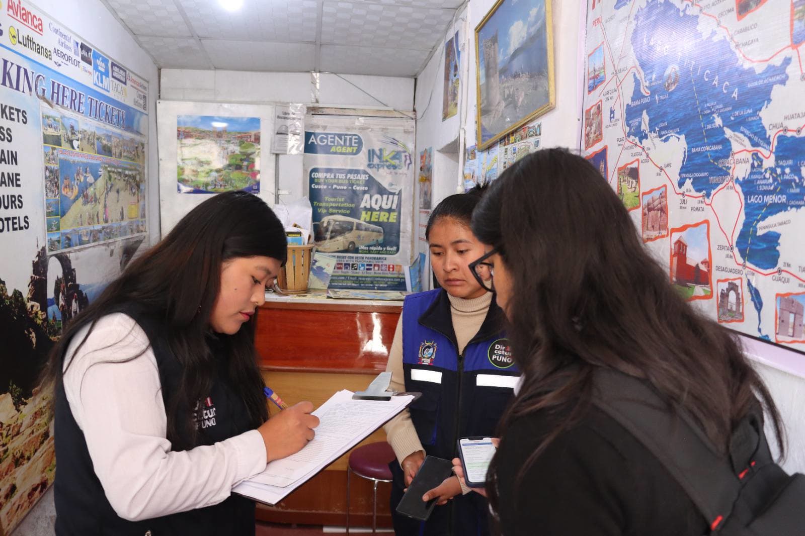 Mincetur plantea cárcel para servicios turísticos ilegales