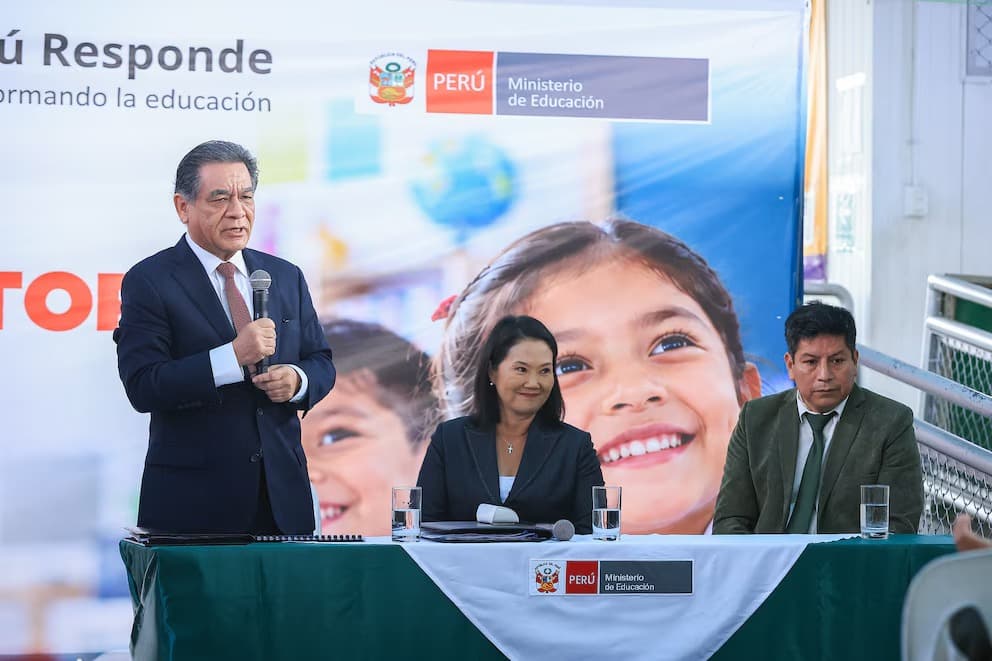 Minedu anuncia retiro de toda ideología del currículo escolar