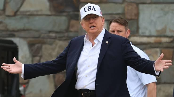 Trump rechaza frenar desarrollo de inteligencia artificial