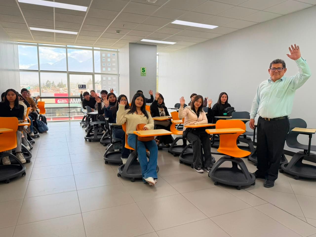 Universidad Continental inicia nuevo periodo académico con más de 15 mil estudiantes