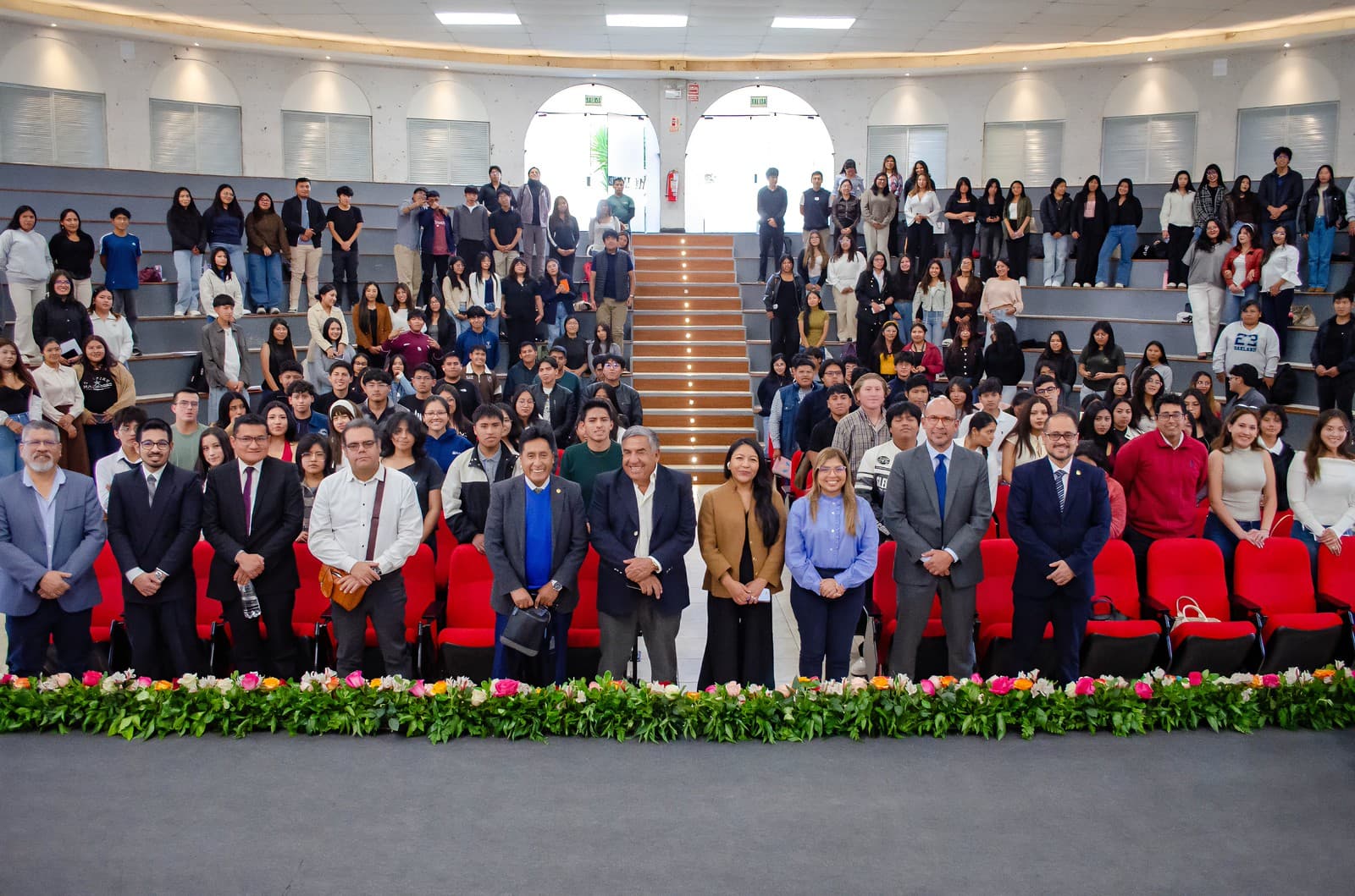 Universitarios de últimos ciclos aprendieron sobre cultura exportadora