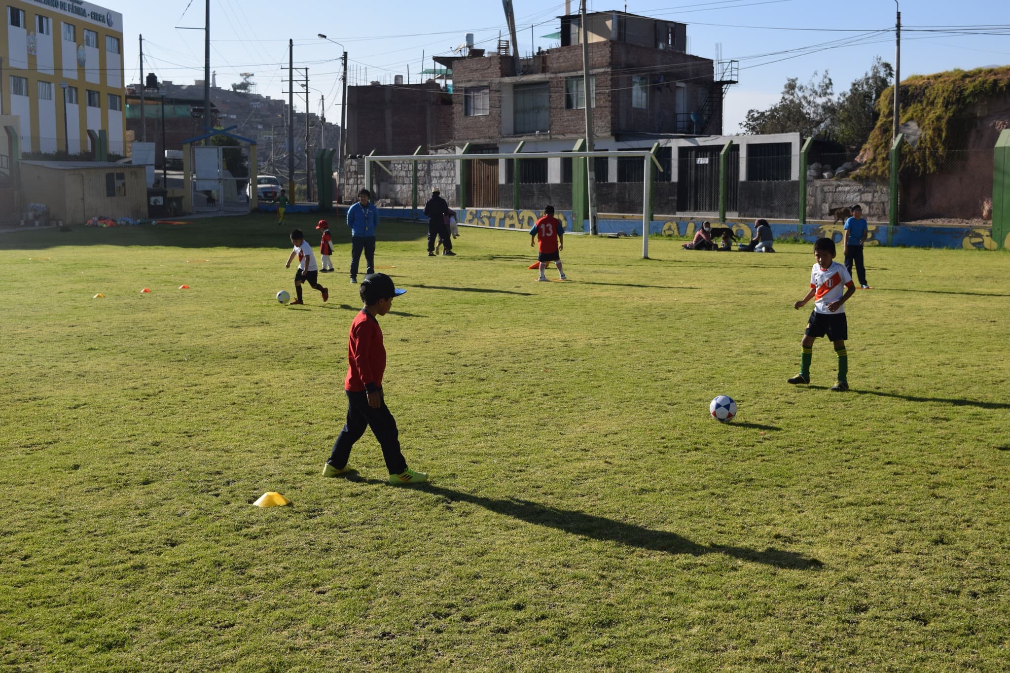 Talleres para la instrucción deportiva a niños de Sachaca