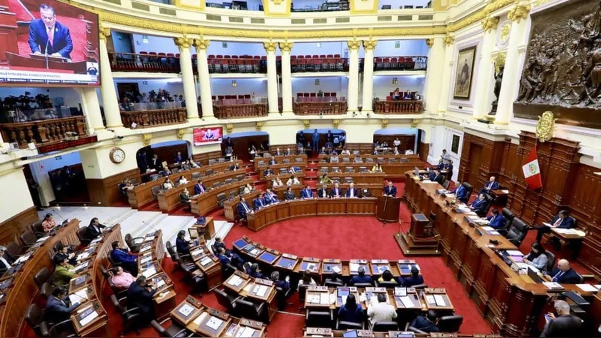 Congreso dio voto de confianza a gabinete que lidera Adrianzén