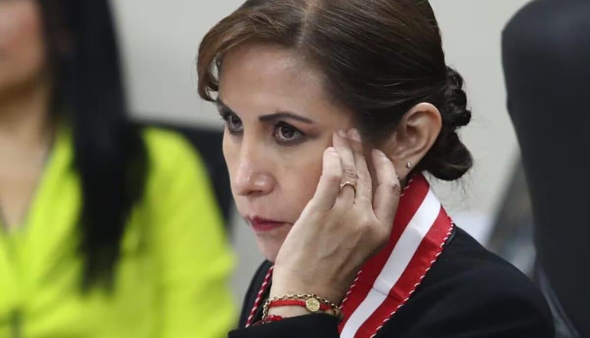 Investigan a Patricia Benavides por presunto tráfico de influencias