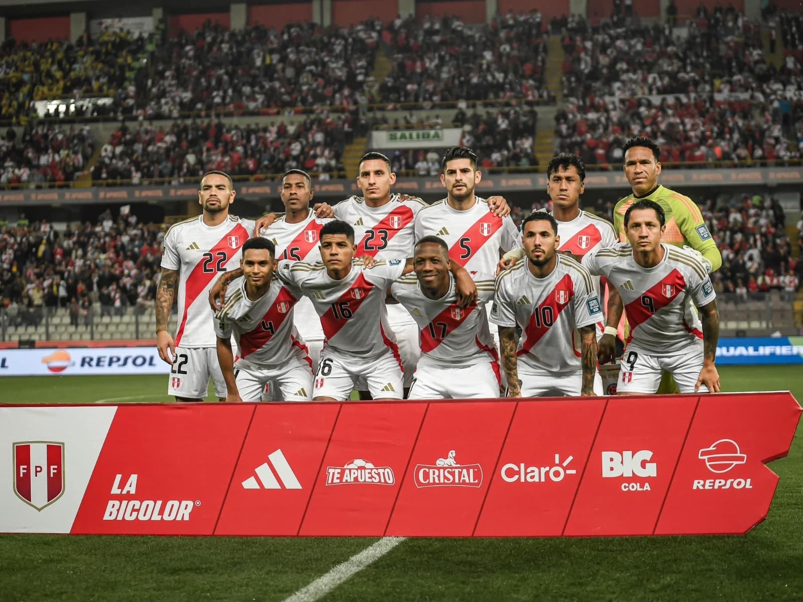 Perú busca su primer triunfo en las eliminatorias ante Ecuador