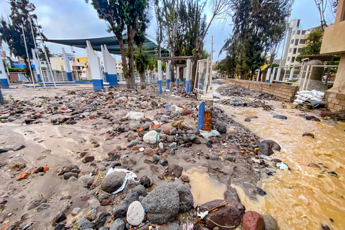 Obras en torrentera retendrán 400 mil toneladas de residuo