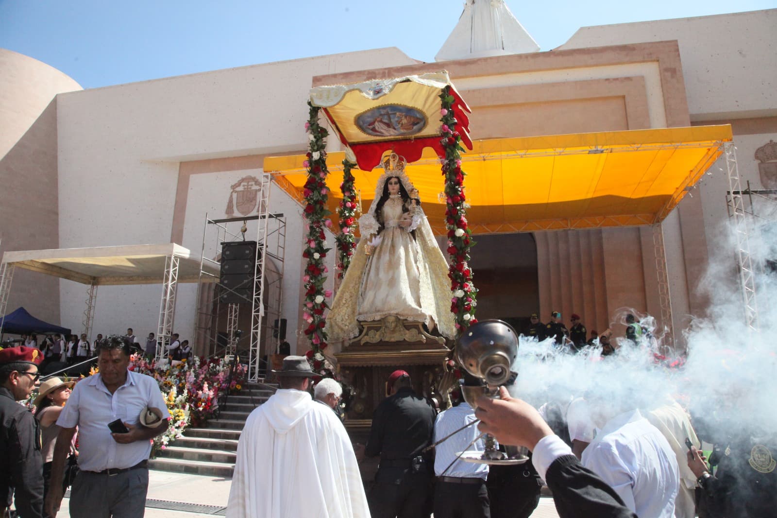 Ultiman preparativos para la fiesta de la Mamita de Chapi