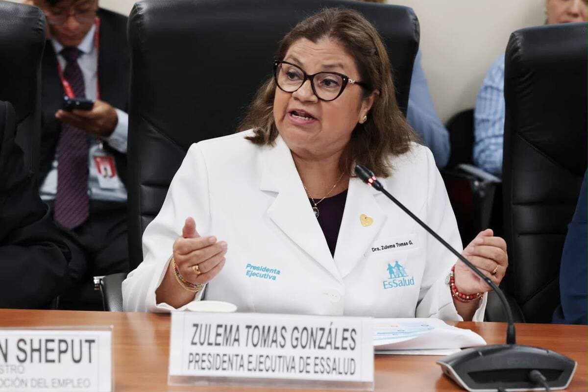 EsSalud tiene S/5,600 millones pendientes por cobrar a entidades